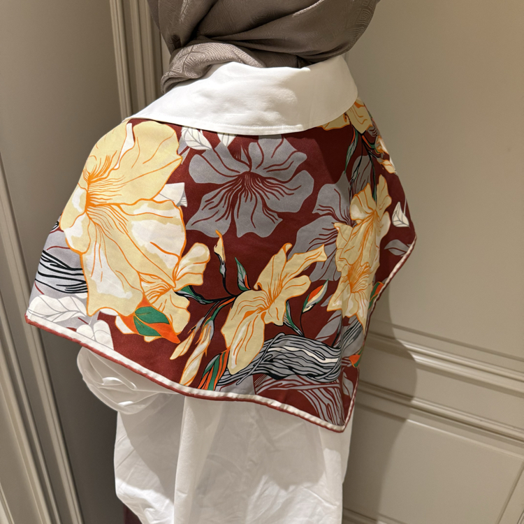 Floral Omuz Şalı