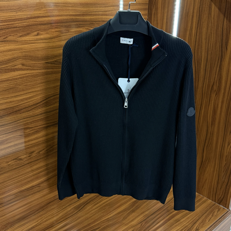 Moncler Siyah Hırka