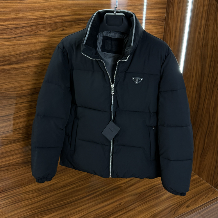 Prada İthal Mont Siyah