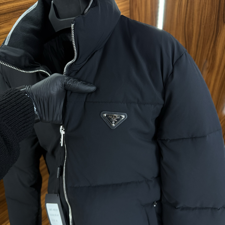Prada İthal Mont Siyah