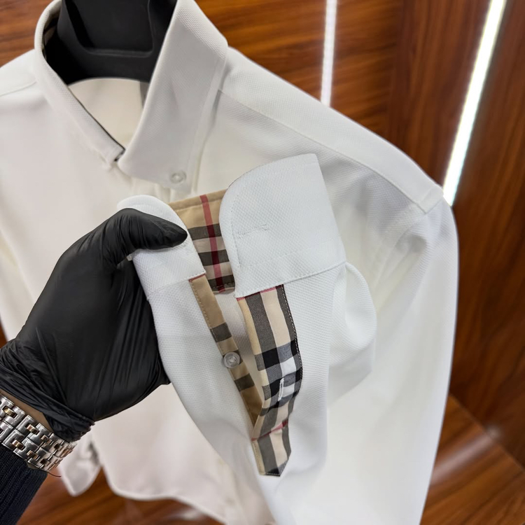 Burberry Kırışmaz Gömlek Beyaz