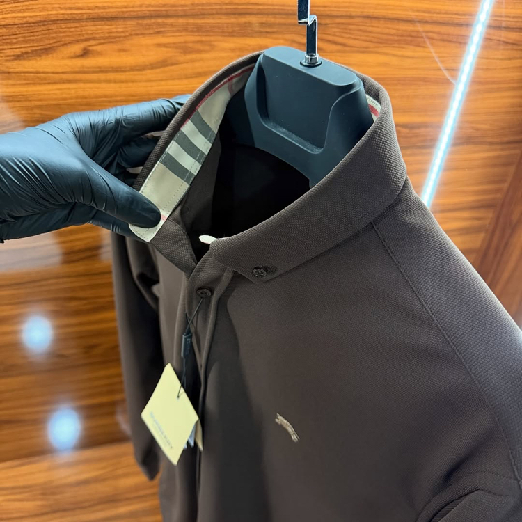 Burberry Kırışmaz Gömlek Kahverengi