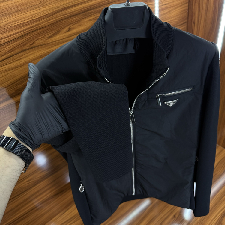 Prada İthal Çelik Örme Mont Siyah
