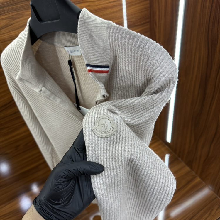 Moncler Bej Hırka