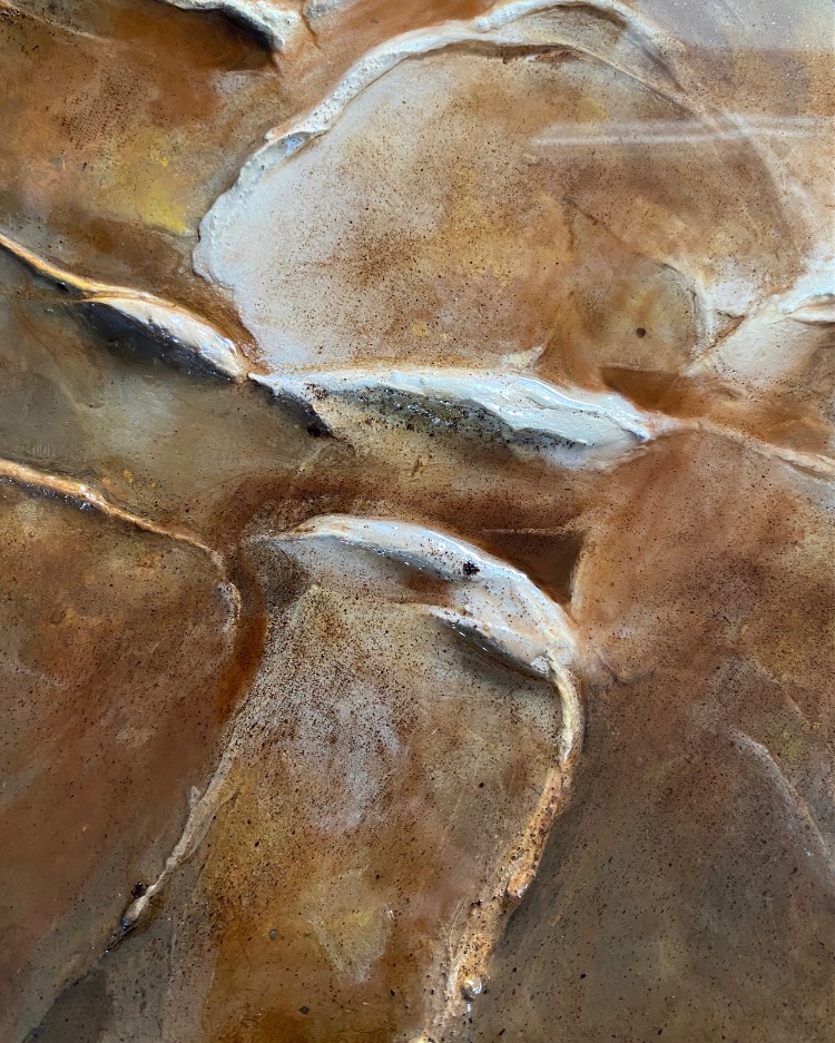 Amber Contours