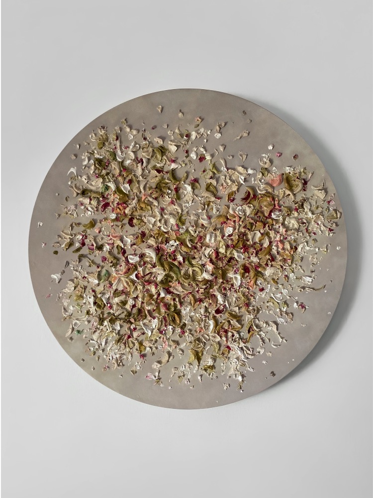 PETALS - Garden of fragmented blooms