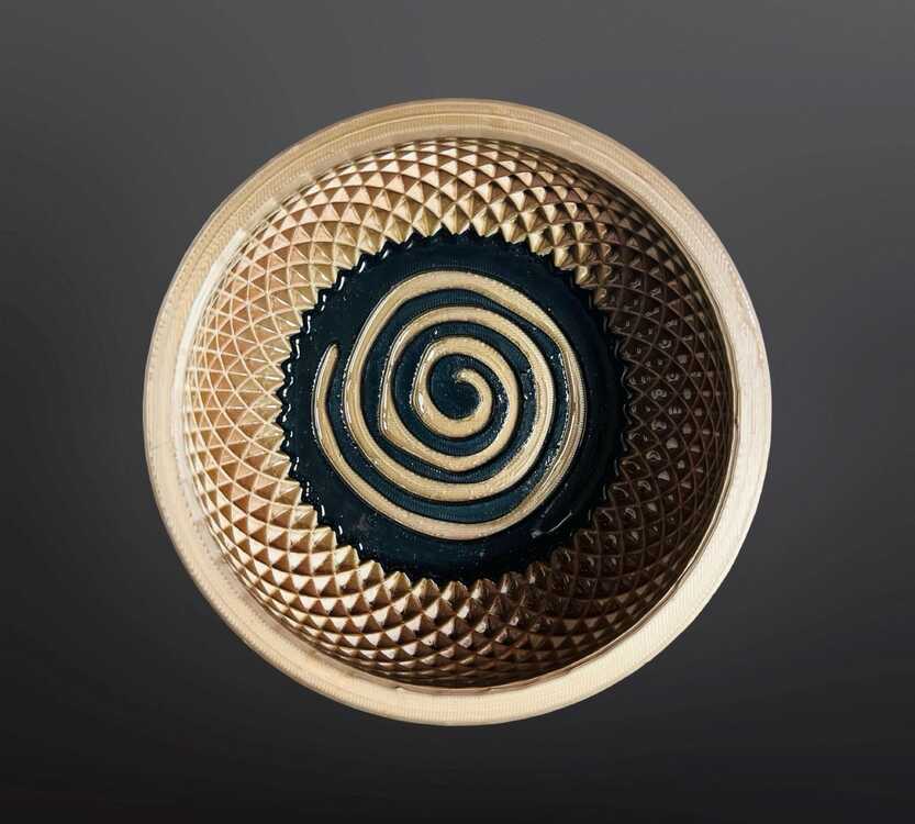 Krem-Siyah Tıraş Kasesi, 3D Baskı, İçi Reçine Kaplı, Spiral Tabanlı (120 mm)