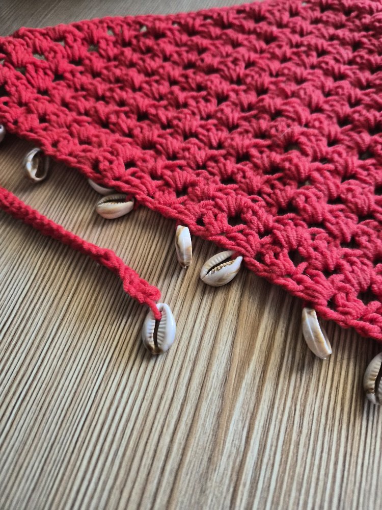 Kırmızı Deniz Kabuklu Boho Bandana