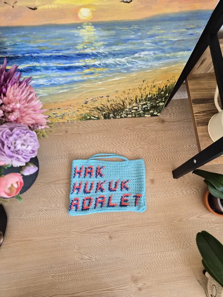Hak Hukuk Adalet Mini Örgü Çanta