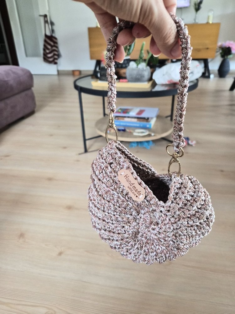 Rose Gold Shell Bag – Simli El Örgüsü Çanta