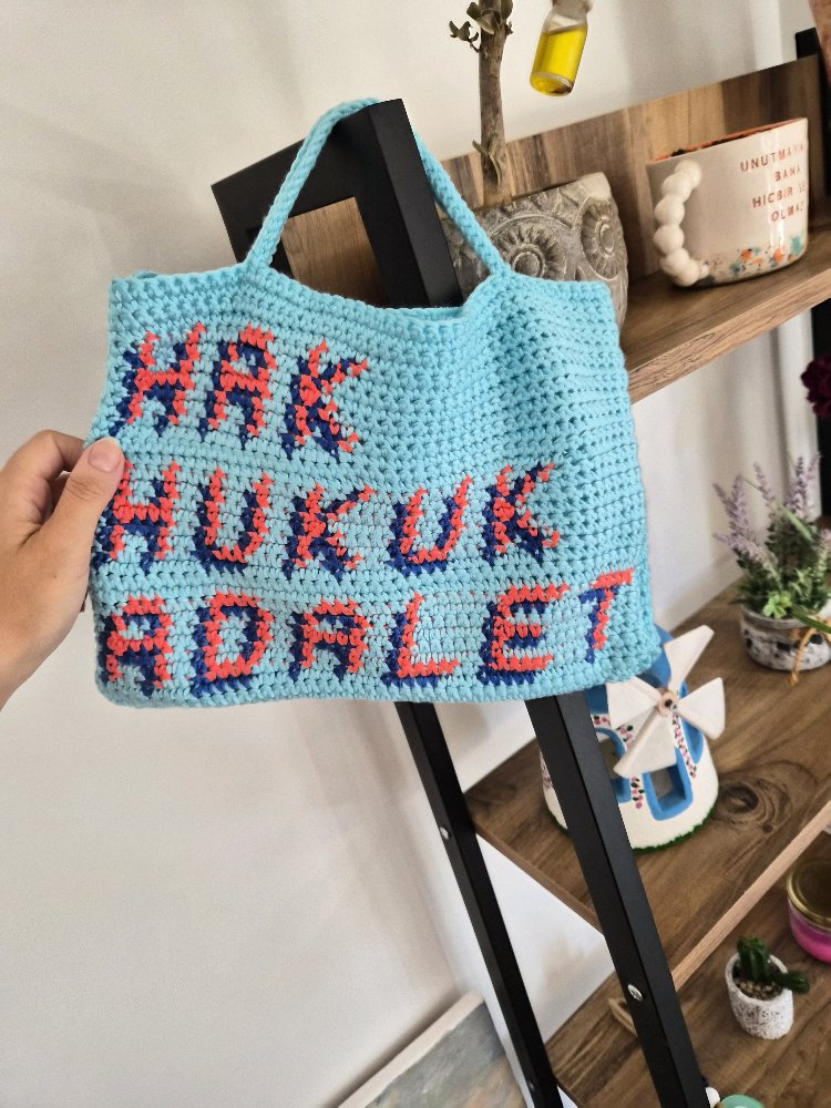 Hak Hukuk Adalet Mini Örgü Çanta