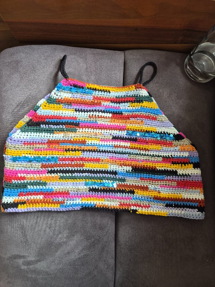 Ayvalık Comfort – Rengârenk El Örgüsü Crop Top