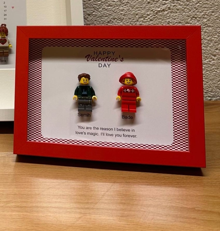 Sevgililer Günü’ne Özel Kişiye Özel LEGO Çerçeve