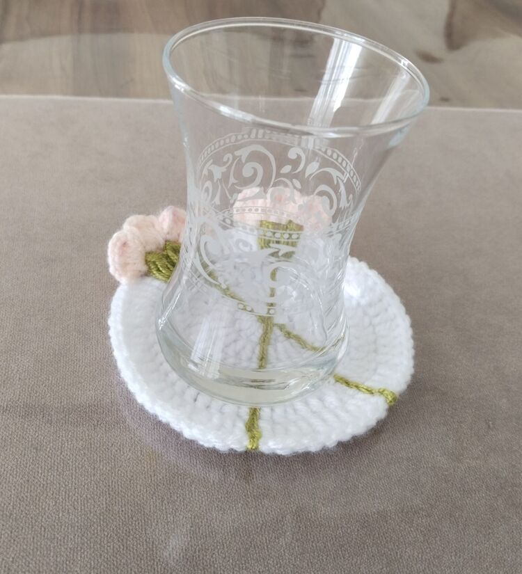6 ADET çiçekli bardak altlığı seti