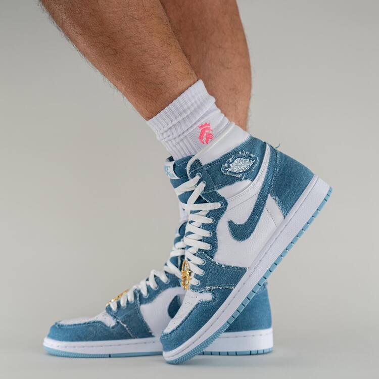 Nike Air Jordan 1 High OG Denim