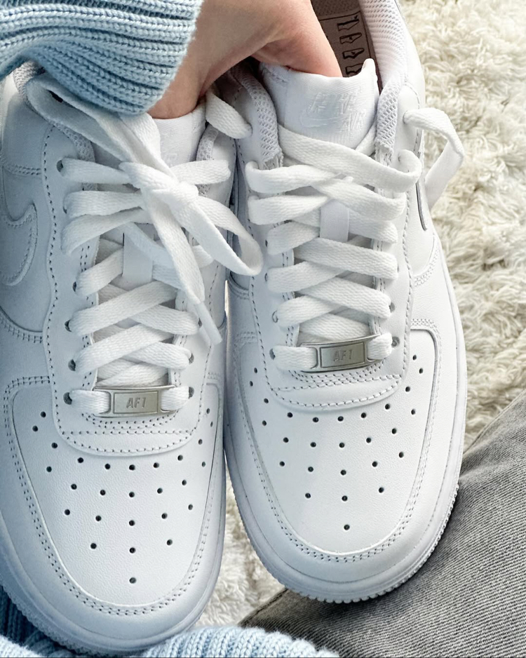 Nike Air Force 1 Low Classic Triple White