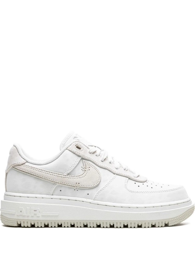 Nike Air Force 1 Low Luxe Summit White Light Bone