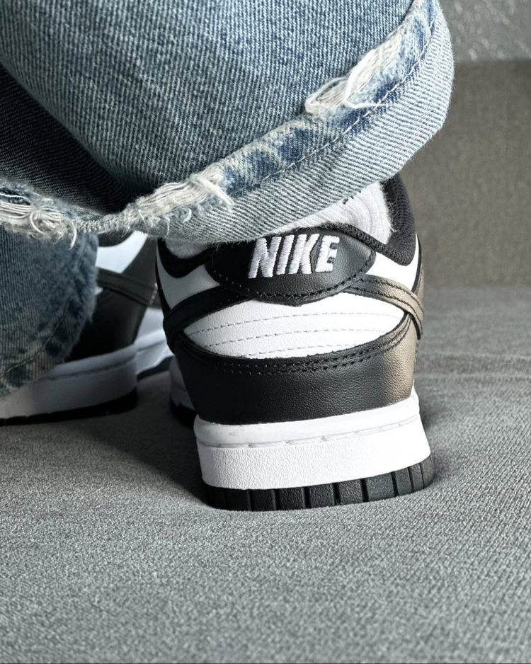 Nike Dunk Low Retro White/Black Panda