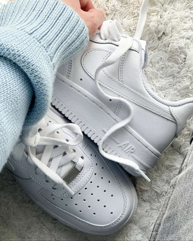Nike Air Force 1 Low Classic Triple White
