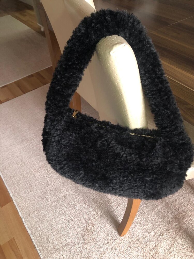 Peluş çanta