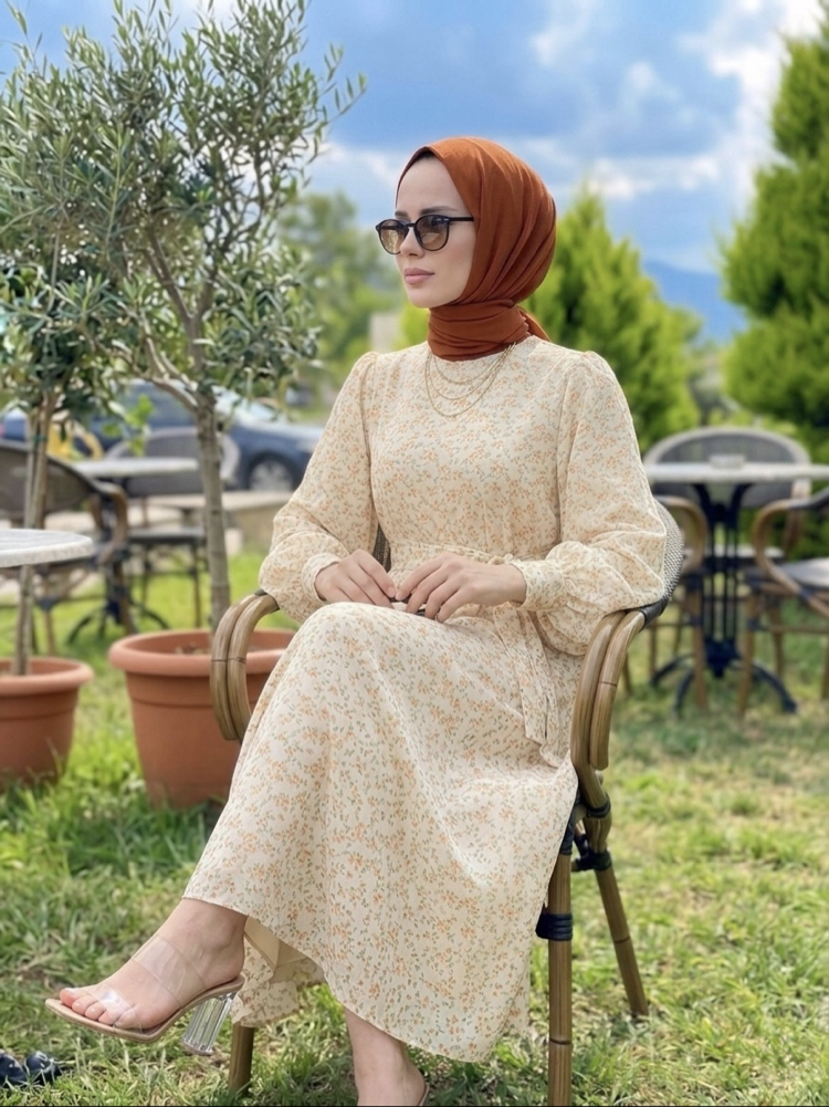 Portakal Çiçeği Dress