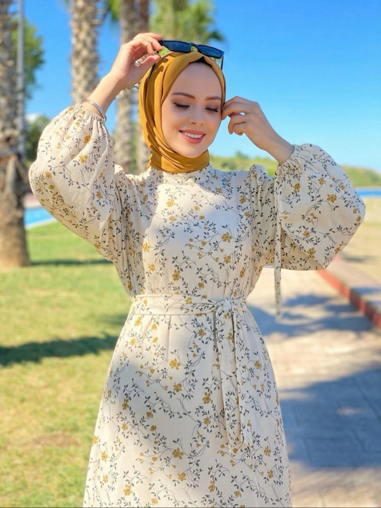 Larin Dress