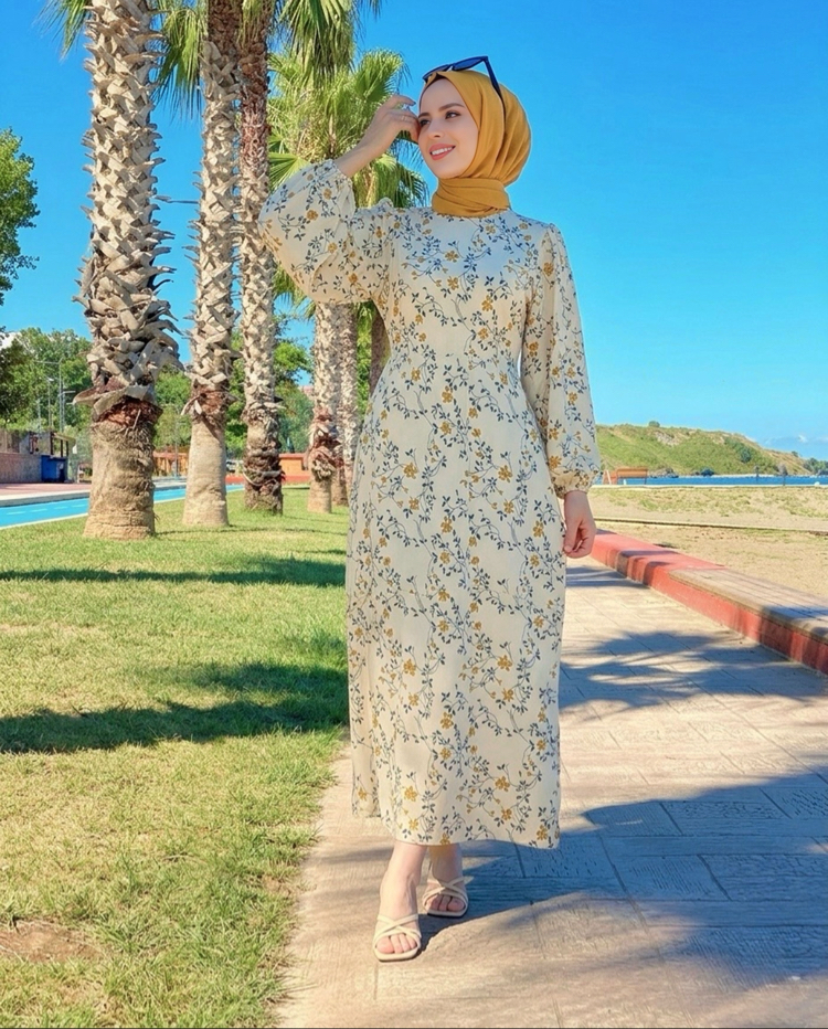 Larin Dress