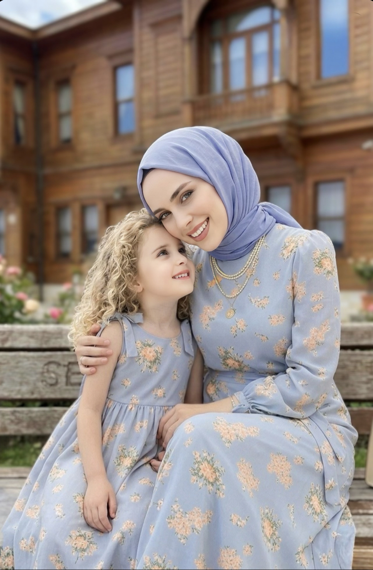 Asya Anne & Kız Kombin