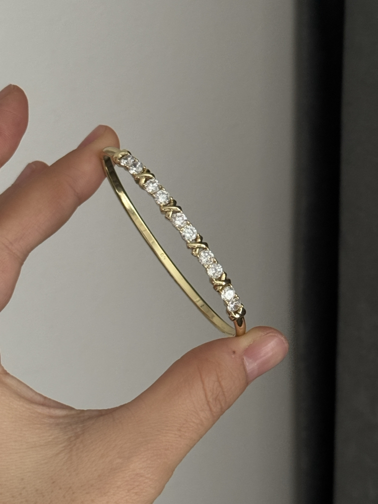 Xuping X model taşlı kelepçe (60 mm)