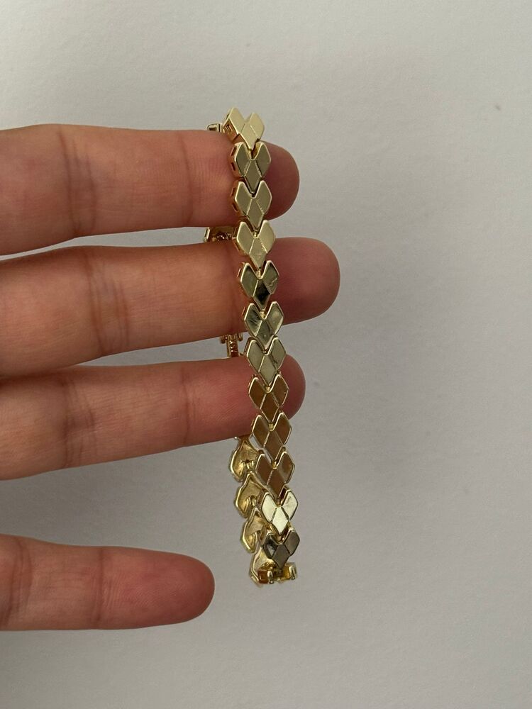 Özel seri asimetrik plaka bileklik