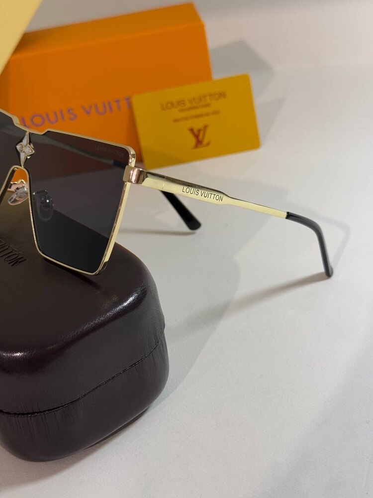 LOUIS VUITTON Gözlük