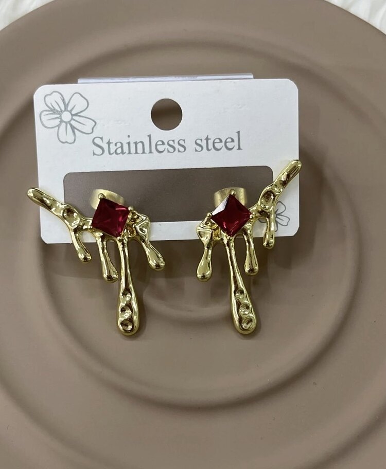 Taşlı Gold Küpe