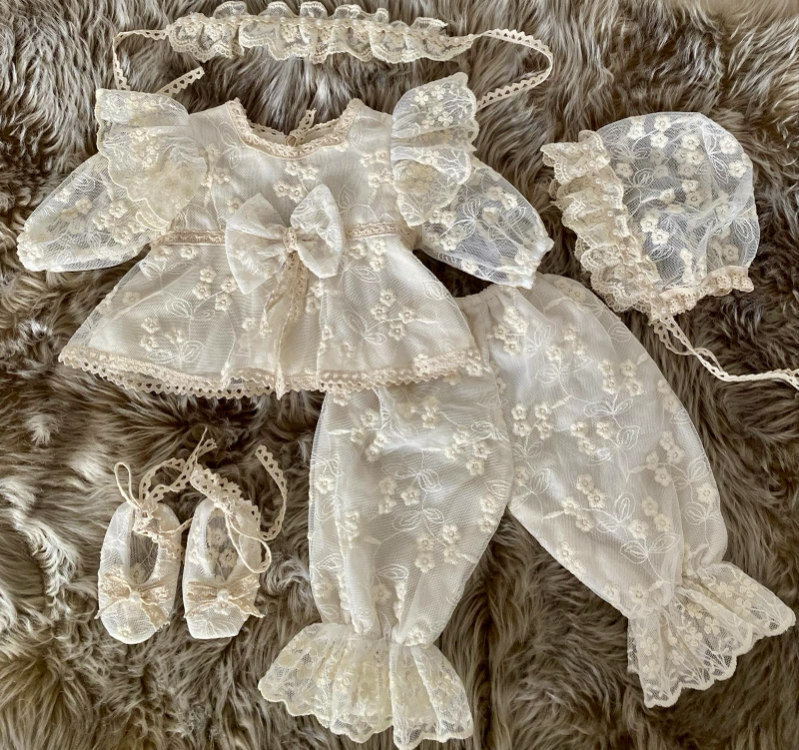 Krem dantelli pantolonlu takım 