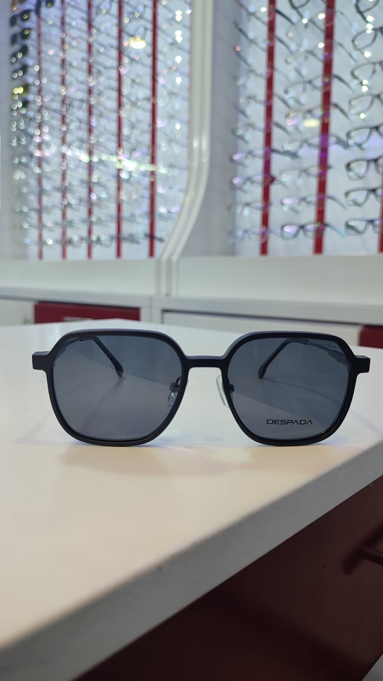 DESPADA DS 5238 / C3 / Clip-On