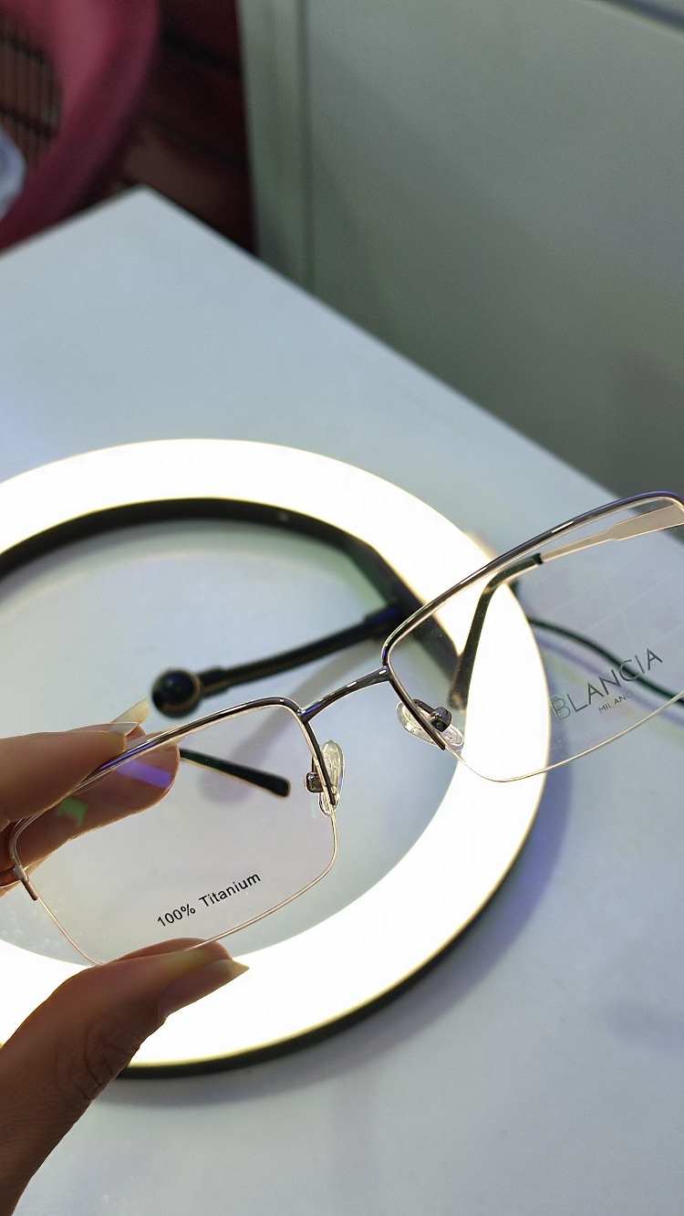 BLANCIA Milano BC 300 / C1