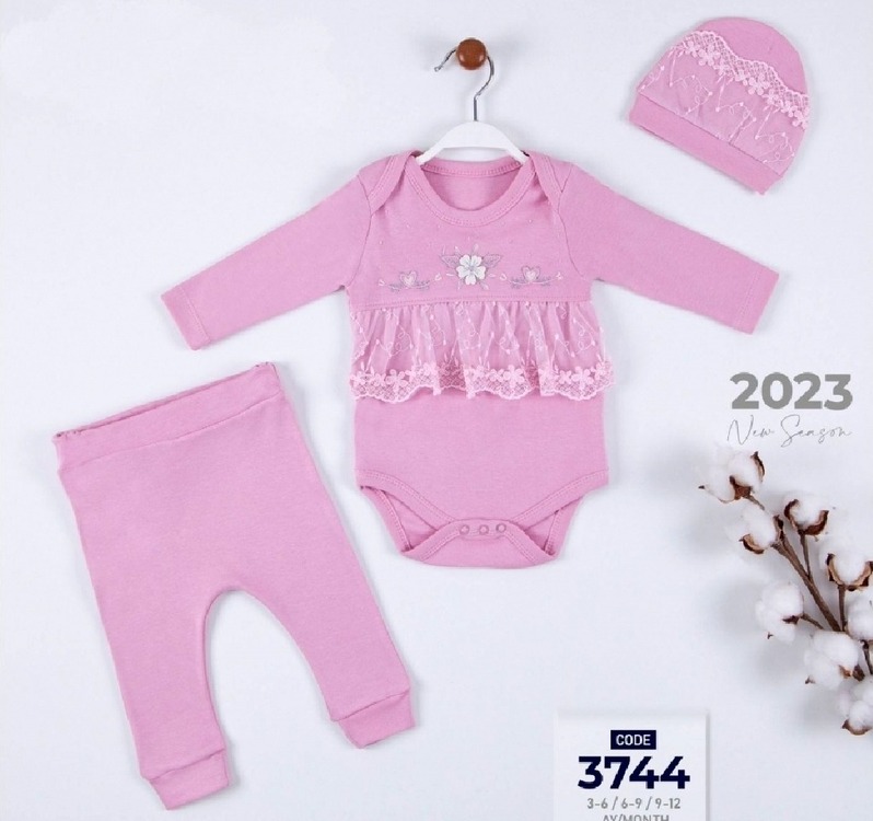 Pembe Dantelli Şapkalı Yeni Doğan 3'lü Takım
