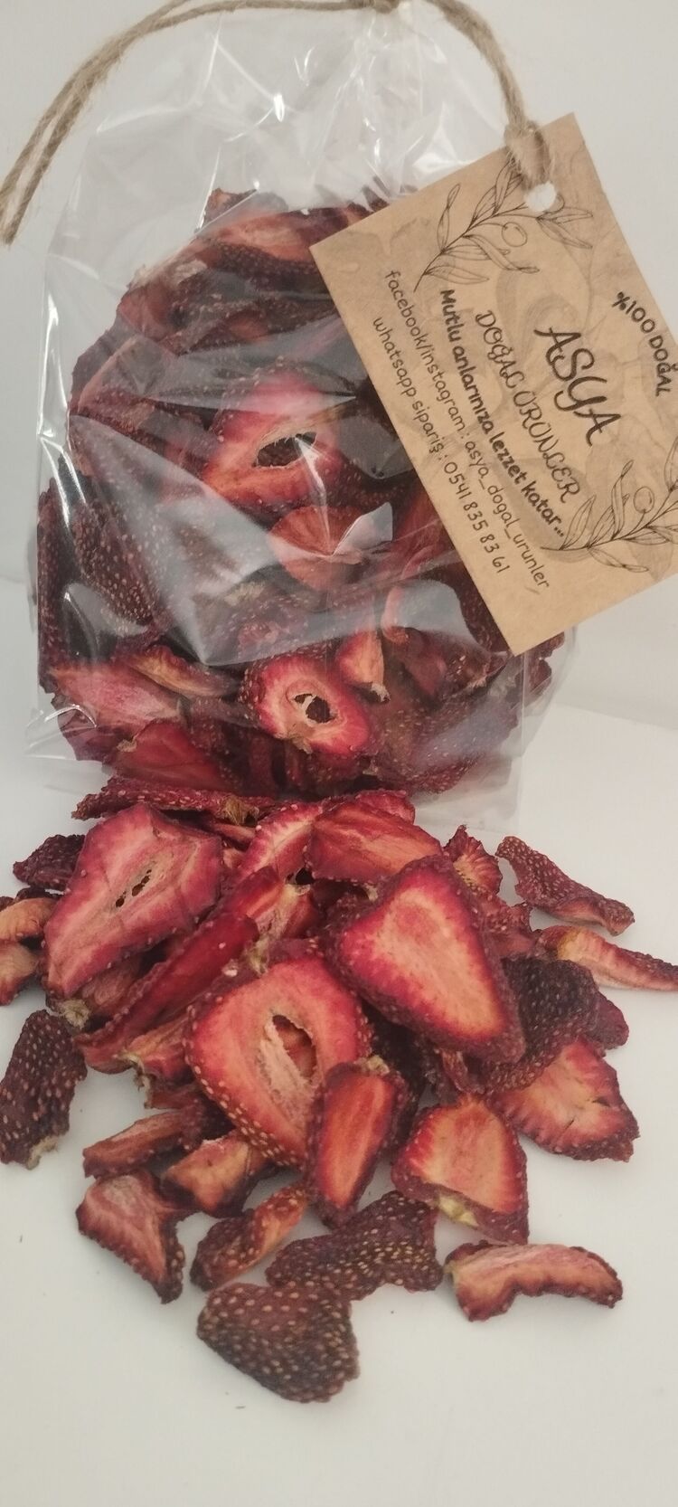 Çilek cipsi 100 gr