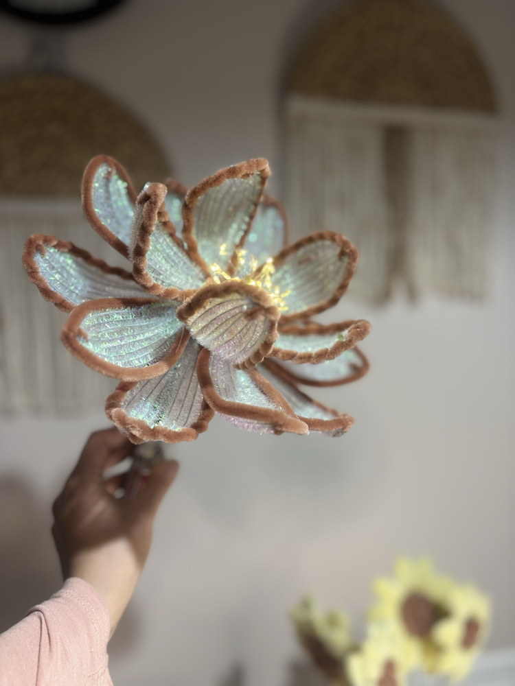      Brown Lotus Flower Lamp Bouquet | El Yapımı Şönil Buket