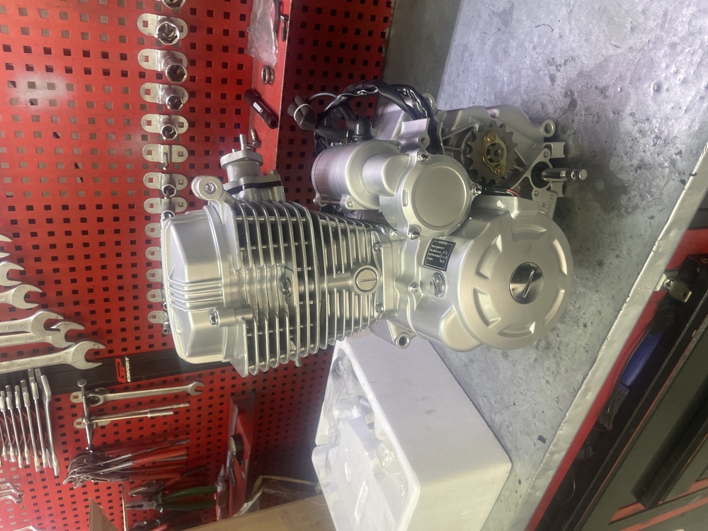 Sıfır 200 cc motor