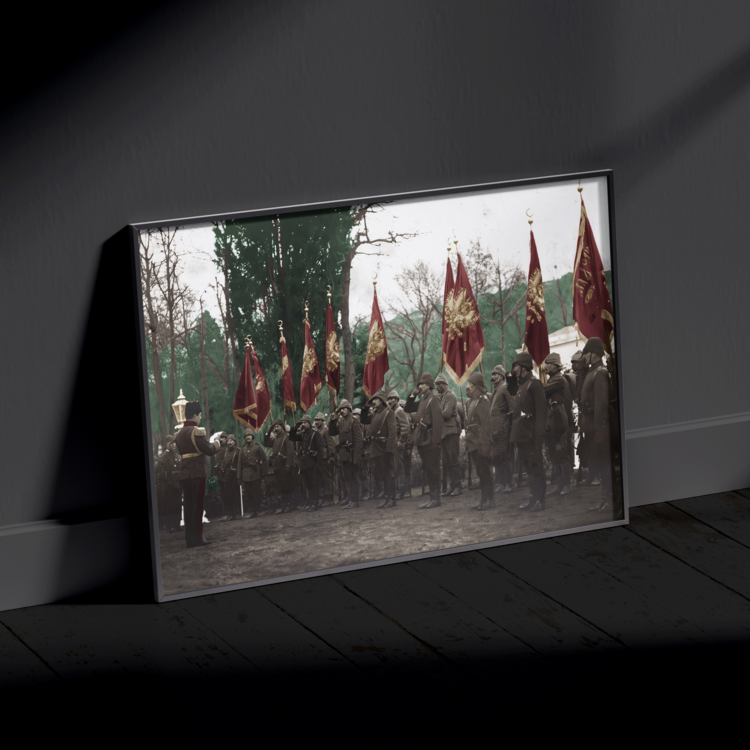 Enver Paşa ve Alay