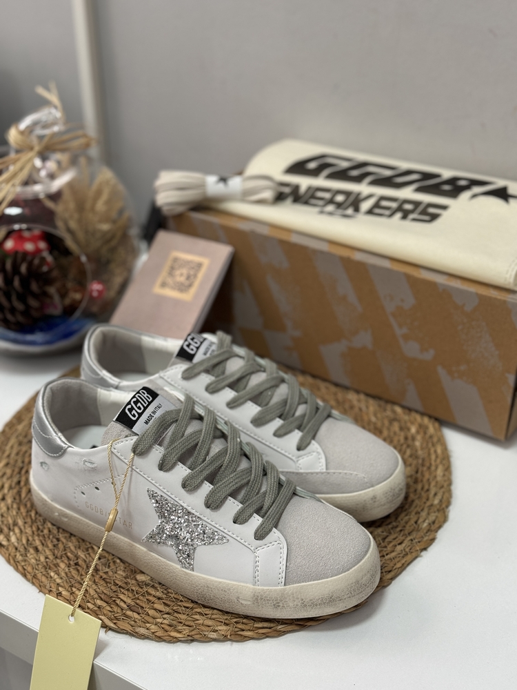 Golden Goose