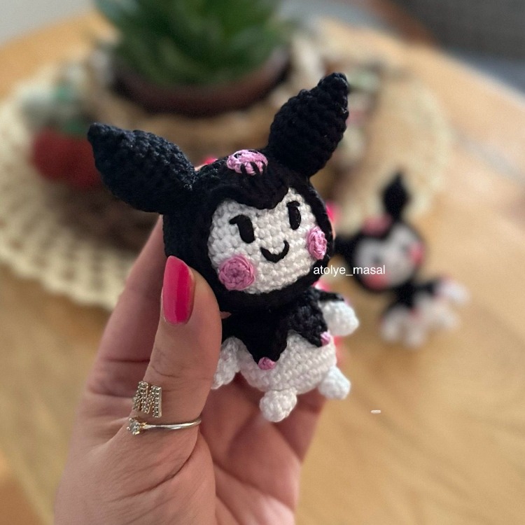 Kuyomi Amigurumi Tarifi (PDF) | Crochet Pattern (Digital Download)