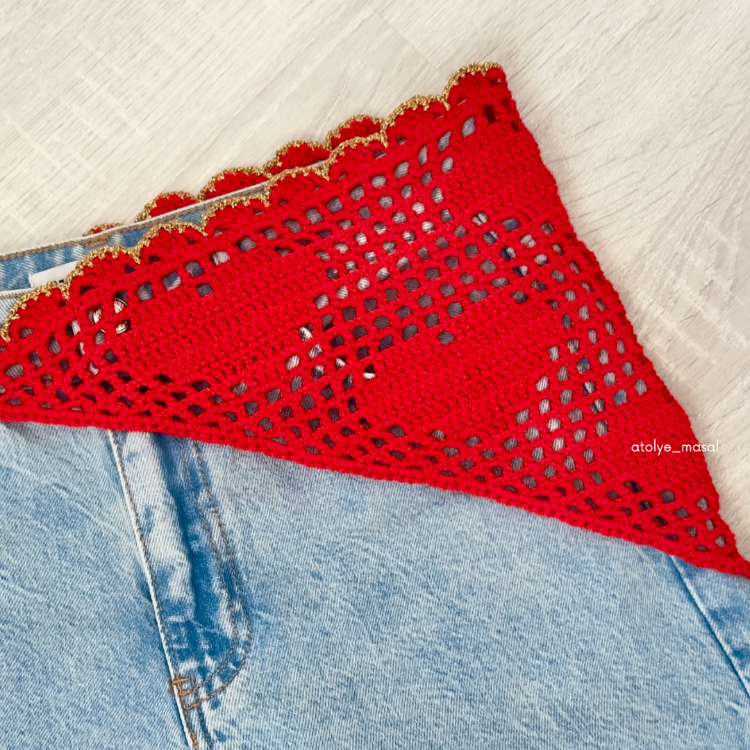 Sevimli Kalpli Bandana – El Yapımı, Tığ İşi Aksesuar