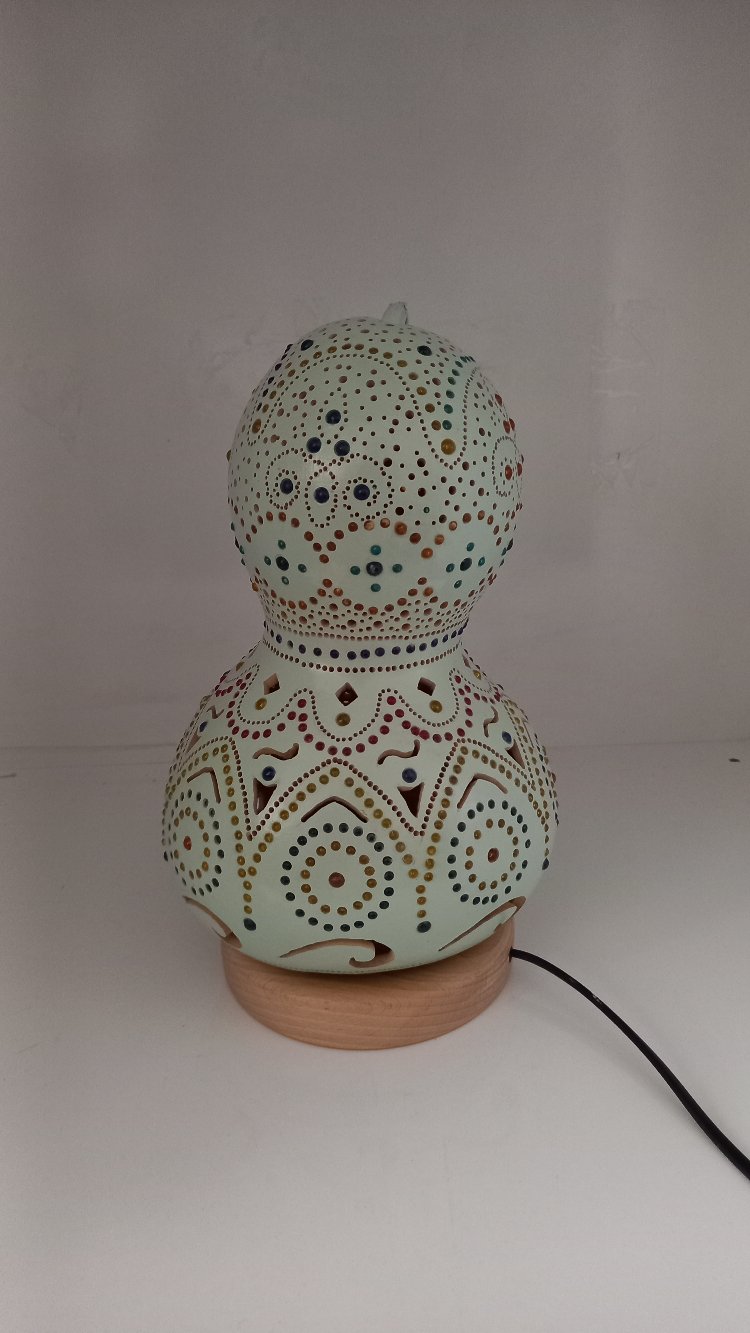 Dekoratif su kabağı lambası