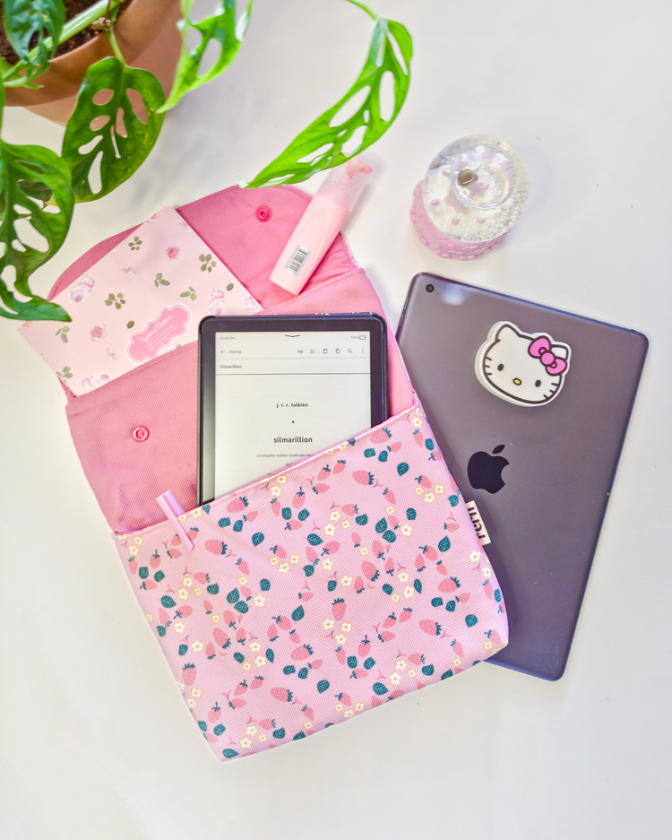Kitap/Tablet(10"/11") Kılıfı Pembe Çilekler