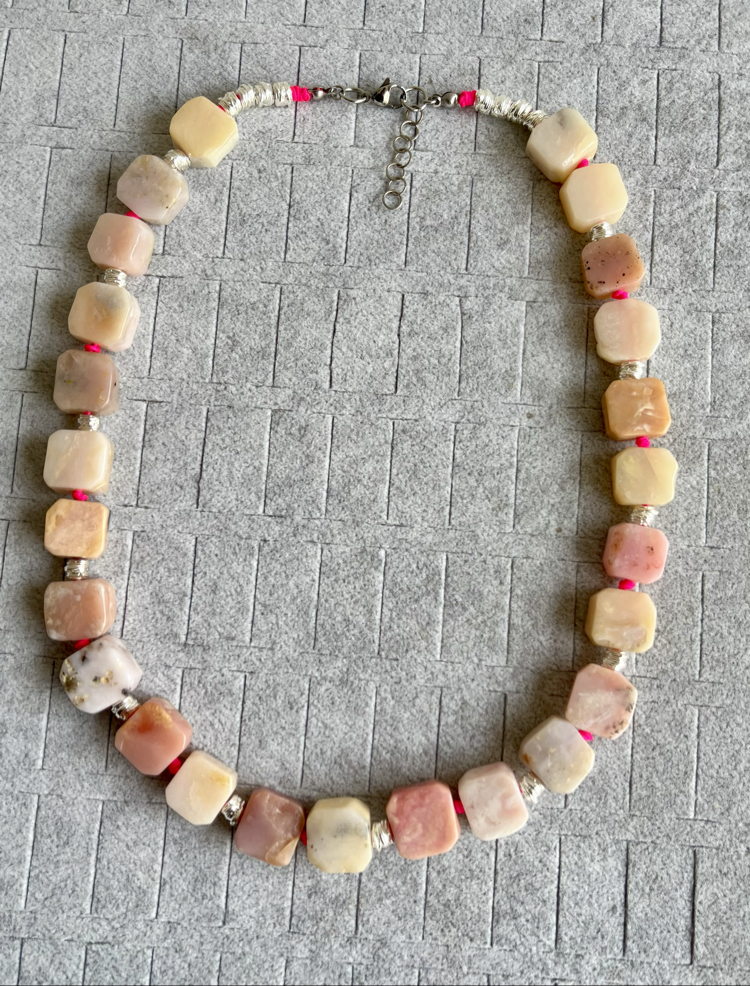 Pembe opal