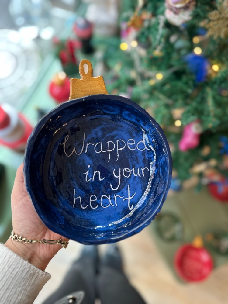Yılbaşı Konseptli El Yapımı Kase | “Wrapped in Your Heart” | Atölye Gypsy