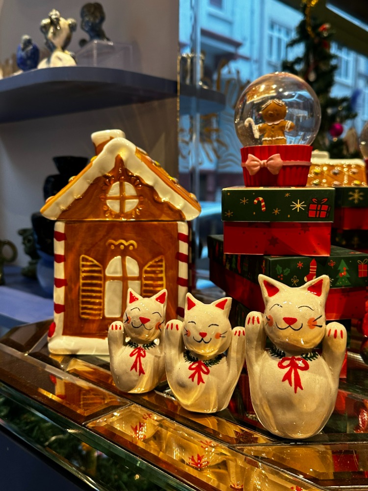 Yılbaşı Konseptli Maneki Neko ( Şans Getiren Kedi ) | El Yapımı Figür | Atölye Gypsy