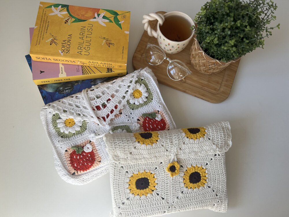 Örgü Kitap Kılıfları