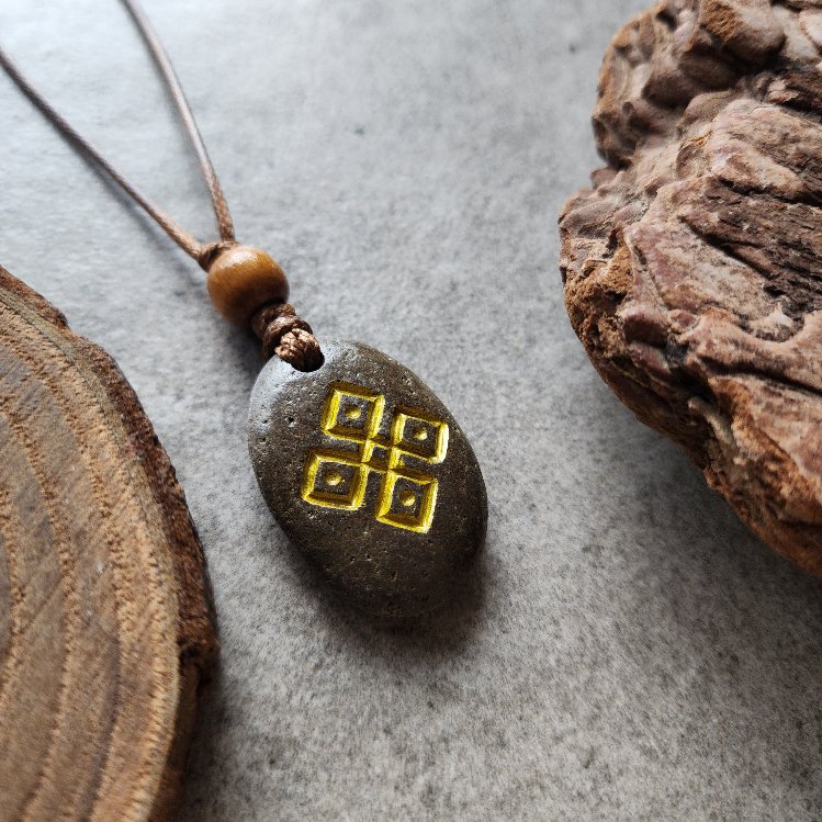 Endless Knot (Sonsuzluk Düğümü) Kolye